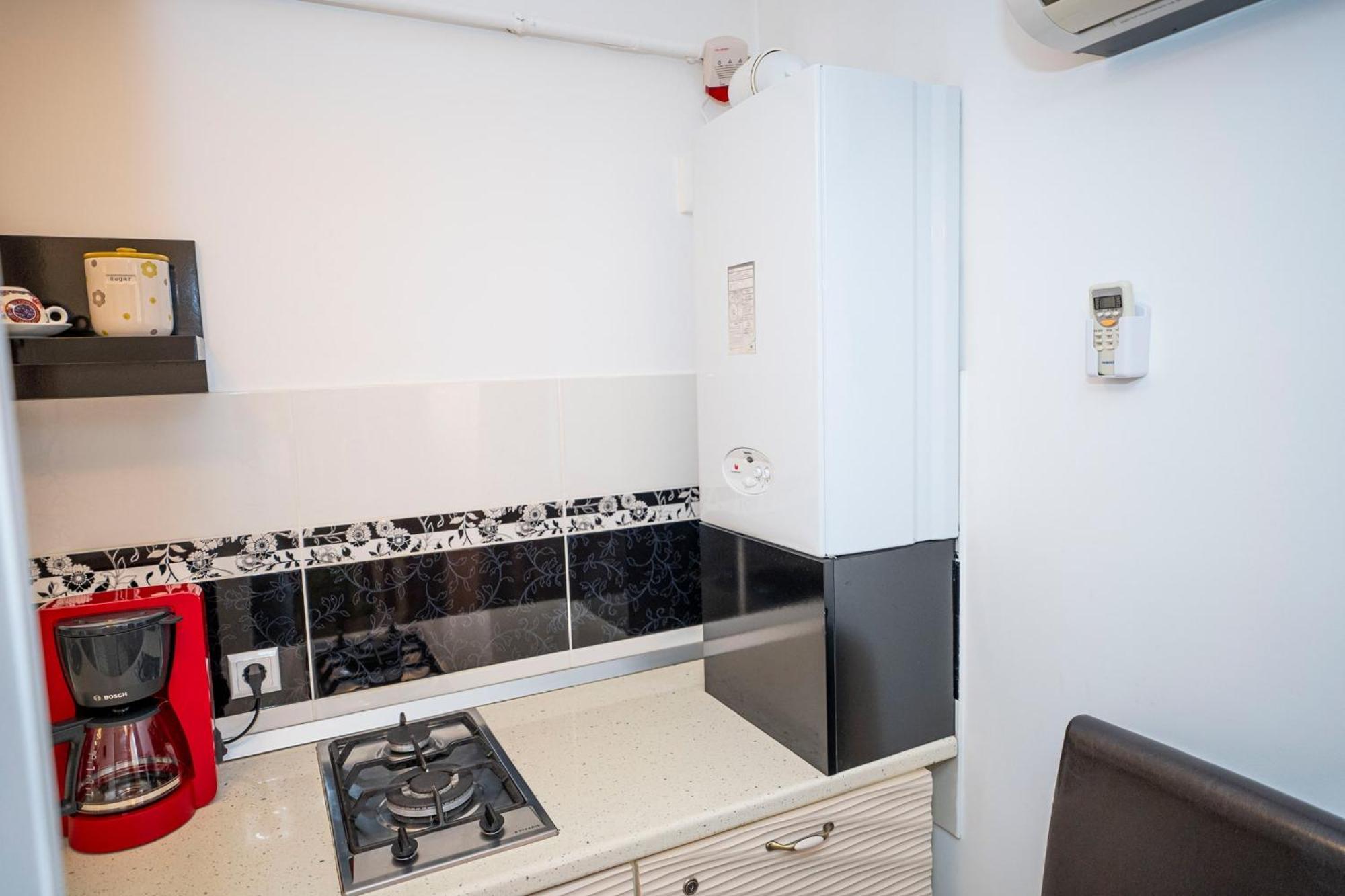 Studio Clasic Galati  Ngoại thất bức ảnh