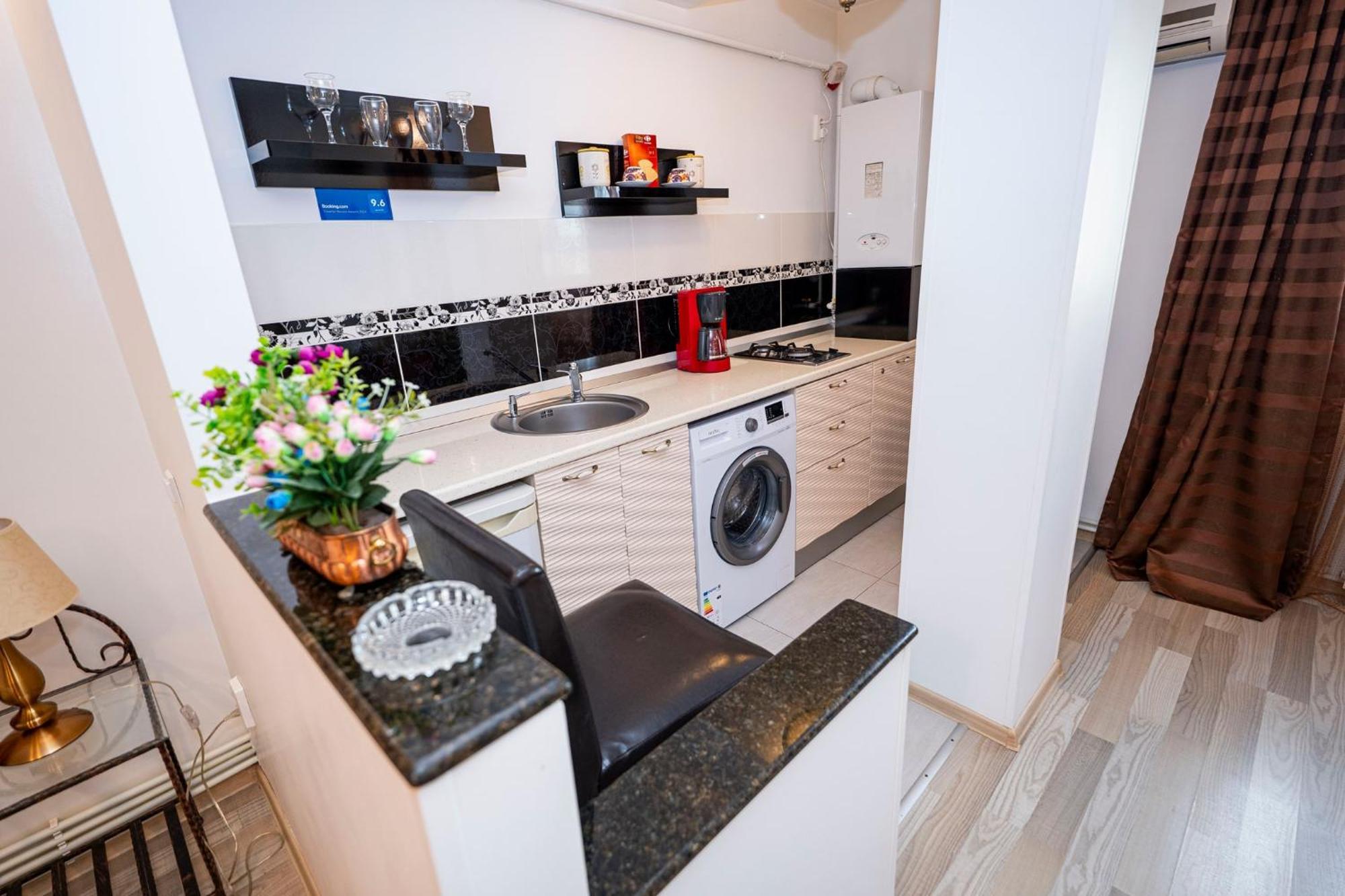 Studio Clasic Galati  Ngoại thất bức ảnh