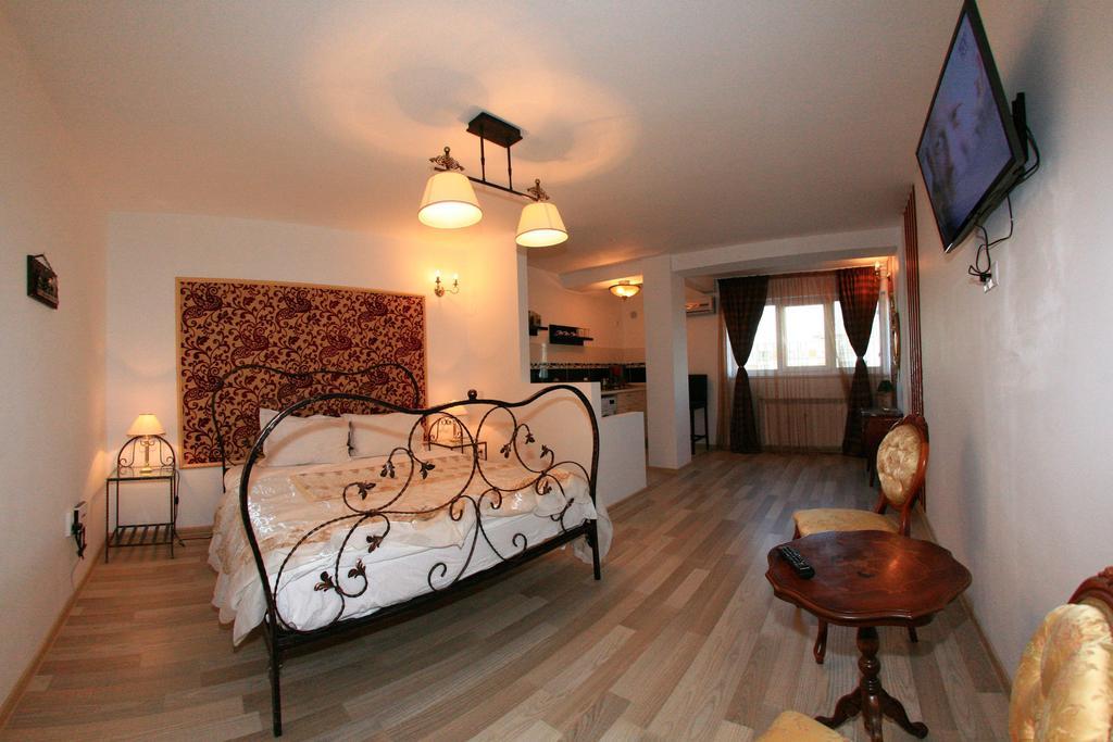 Studio Clasic Galati  Phòng bức ảnh